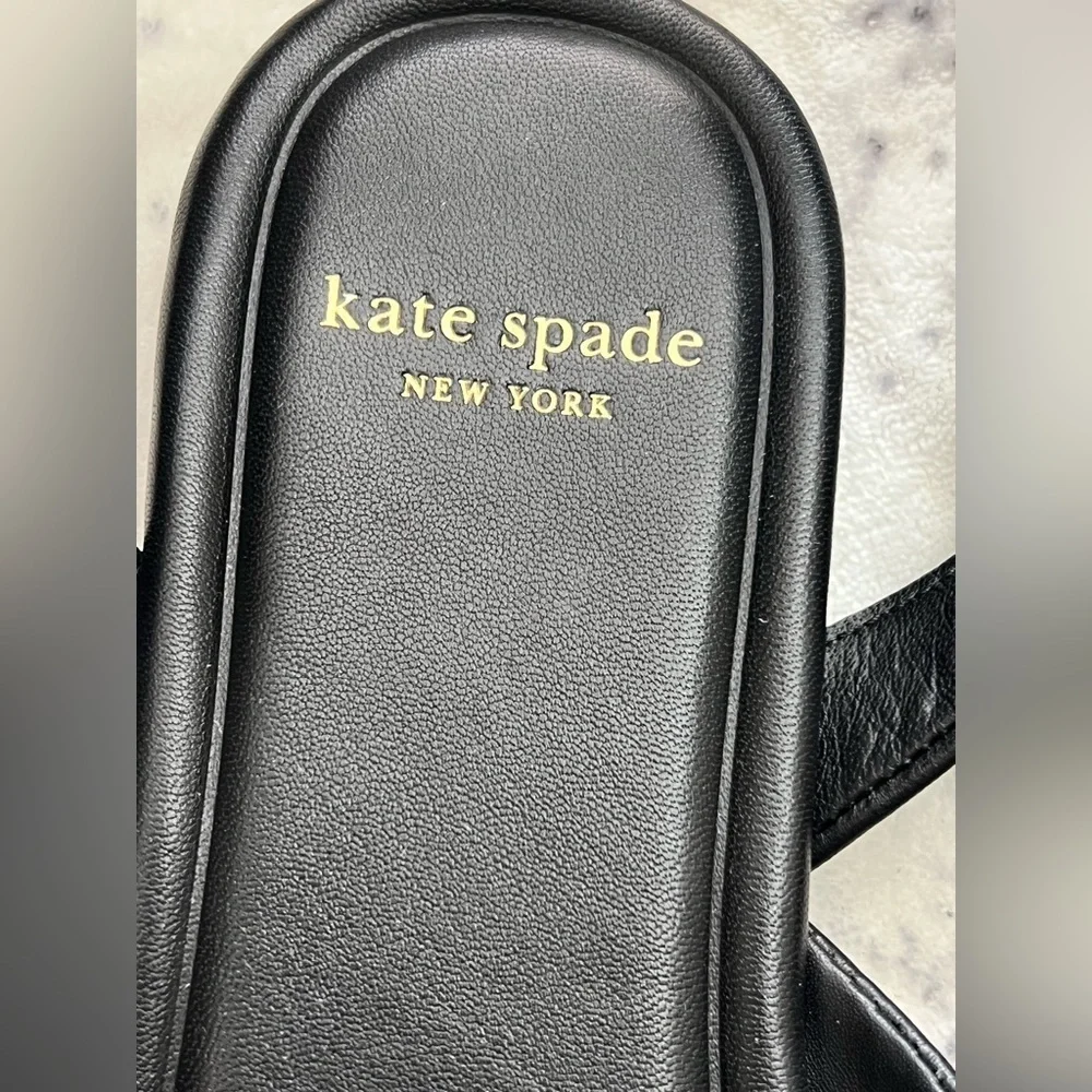 kate spade step out